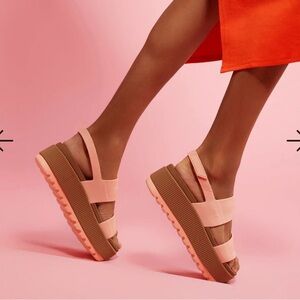 Reef Water Vista Higher Pink and Brown Platform Sandals